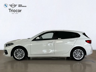 Fotos de BMW Serie 1 118i color Blanco. Año 2019. 103KW(140CV). Gasolina. En concesionario Triocar Gijón (Bmw y Mini) de Asturias