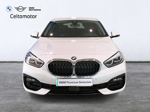 Fotos de BMW Serie 1 116d color Blanco. Año 2021. 85KW(116CV). Diésel. En concesionario Celtamotor Lalín de Pontevedra