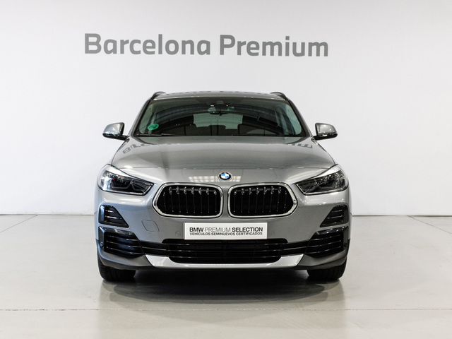 BMW X2 sDrive18d color Gris. Año 2023. 110KW(150CV). Diésel. En concesionario Barcelona Premium -- GRAN VIA de Barcelona