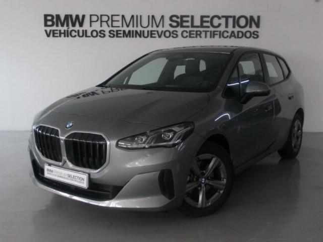 BMW Serie 2 218d Active Tourer color Gris. Año 2022. 110KW(150CV). Diésel. En concesionario Lurauto - Gipuzkoa de Guipuzcoa