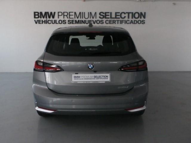 BMW Serie 2 218d Active Tourer color Gris. Año 2022. 110KW(150CV). Diésel. En concesionario Lurauto - Gipuzkoa de Guipuzcoa