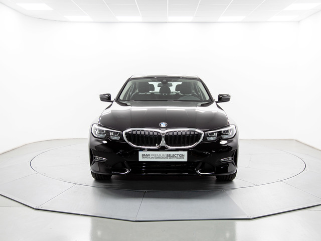 BMW Serie 3 320i color Negro. Año 2019. 135KW(184CV). Gasolina. En concesionario Móvil Begar Alicante de Alicante
