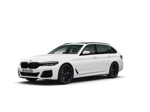 Fotos de BMW Serie 5 520d Touring color Blanco. Año 2023. 140KW(190CV). Diésel. En concesionario Motri Motor Jaén de Jaén