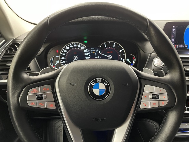 BMW X4 xDrive20d color Blanco. Año 2021. 140KW(190CV). Diésel. En concesionario Maberauto de Castellón
