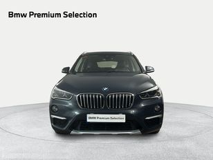 Fotos de BMW X1 sDrive18d color Gris. Año 2018. 110KW(150CV). Diésel. En concesionario San Pablo Motor | Su Eminencia de Sevilla