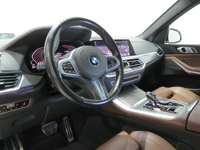 BMW X5 xDrive30d color Blanco. Año 2021. 195KW(265CV). Diésel. En concesionario GANDIA Automoviles Fersan, S.A. de Valencia