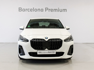 Fotos de BMW Serie 2 218i Active Tourer color Blanco. Año 2023. 100KW(136CV). Gasolina. En concesionario Barcelona Premium -- GRAN VIA de Barcelona