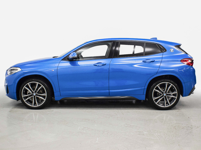 BMW X2 sDrive18d color Azul. Año 2019. 110KW(150CV). Diésel. En concesionario Caetano Cuzco, Alcalá de Madrid