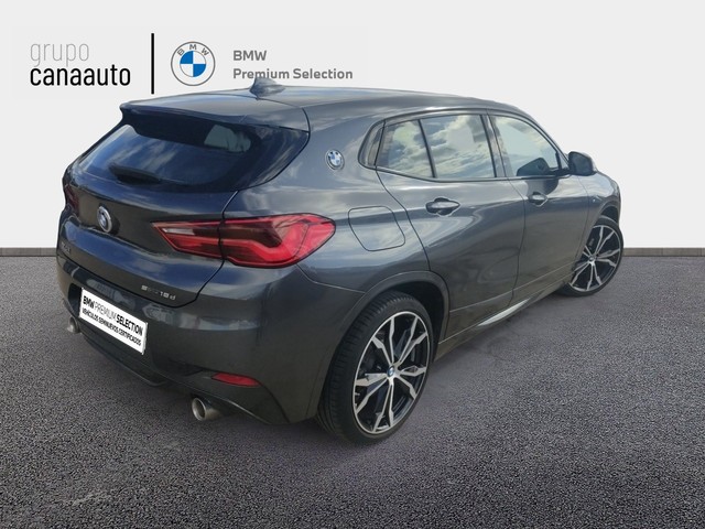 BMW X2 sDrive18d color Gris. Año 2020. 110KW(150CV). Diésel. En concesionario CANAAUTO - TACO de Sta. C. Tenerife