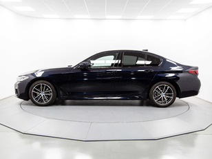 Fotos de BMW Serie 5 520d color Negro. Año 2021. 140KW(190CV). Diésel. En concesionario Movil Begar Petrer de Alicante