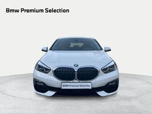Fotos de BMW Serie 1 118d color Blanco. Año 2023. 110KW(150CV). Diésel. En concesionario Ilbira Motor | Granada de Granada