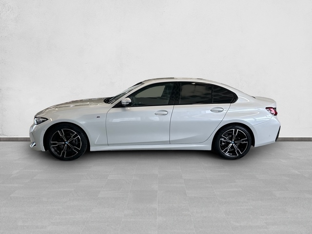 BMW Serie 3 318d color Blanco. Año 2024. 110KW(150CV). Diésel. En concesionario Enekuri Motor de Vizcaya