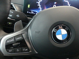 BMW Serie 3 318d color Blanco. Año 2024. 110KW(150CV). Diésel. En concesionario Enekuri Motor de Vizcaya