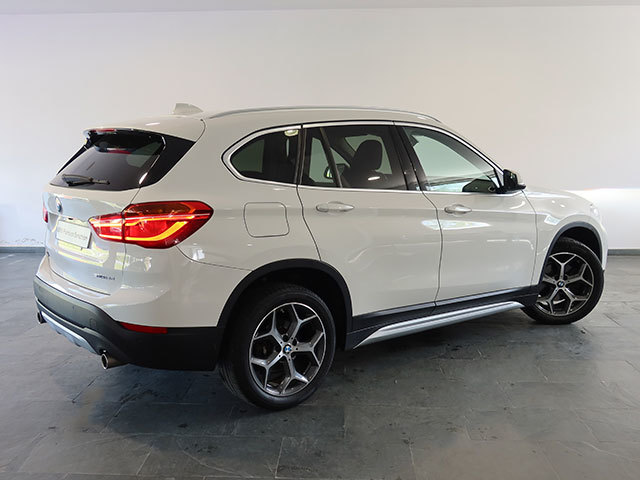 BMW X1 sDrive18d color Blanco. Año 2018. 110KW(150CV). Diésel. En concesionario Autogal de Ourense