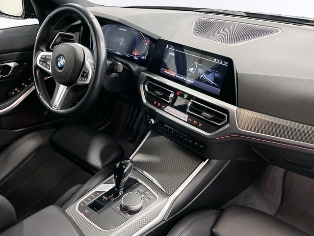 BMW Serie 3 M340i Touring color Negro. Año 2021. 275KW(374CV). Gasolina. En concesionario Engasa S.A. de Valencia