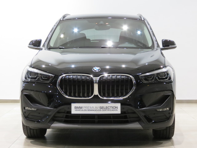 BMW X1 sDrive18d color Negro. Año 2020. 110KW(150CV). Diésel. En concesionario GANDIA Automoviles Fersan, S.A. de Valencia