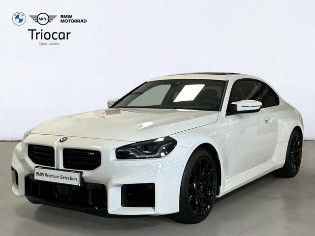 BMW M M2 Coupe color Blanco. Año 2024. 338KW(460CV). Gasolina. En concesionario Triocar Gijón (Bmw y Mini) de Asturias