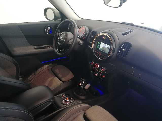 fotoG 7 del MINI MINI Countryman Cooper 100 kW (136 CV) 136cv Gasolina del 2020 en Toledo
