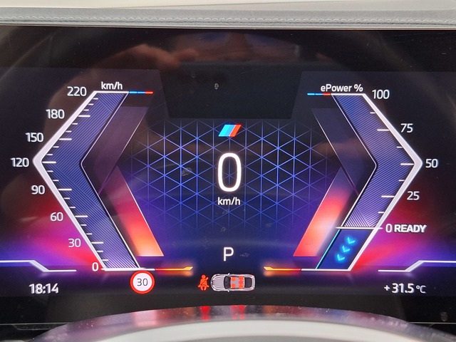 BMW i4 eDrive40 color Blanco. Año 2024. 250KW(340CV). Eléctrico. En concesionario Tormes Motor de Salamanca