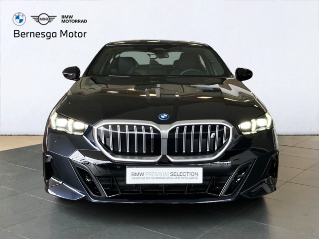 BMW i5 eDrive40 250 kW (340 CV)