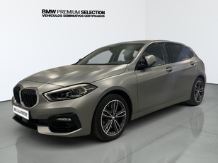 Fotos de BMW Serie 1 120d color Gris. Año 2022. 140KW(190CV). Diésel. En concesionario Automotor Premium Viso - Málaga de Málaga