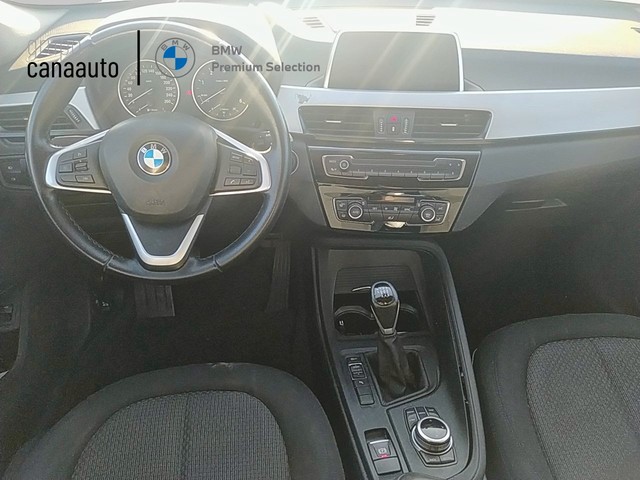 BMW X1 sDrive18d color Negro. Año 2018. 110KW(150CV). Diésel. En concesionario CANAAUTO - TACO de Sta. C. Tenerife