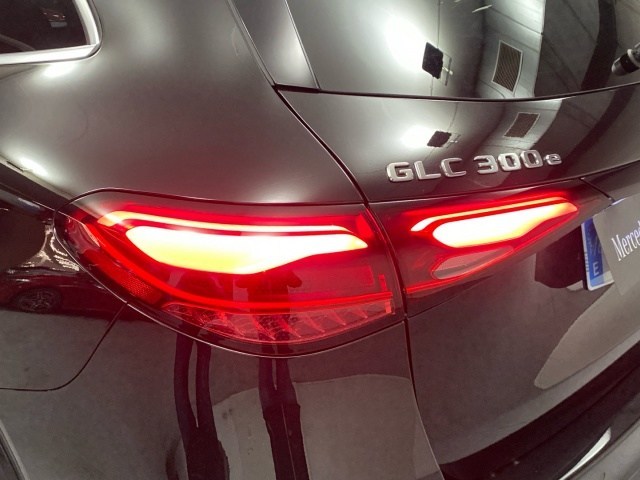 Mercedes-Benz Clase GLC GLC 300 e - 18