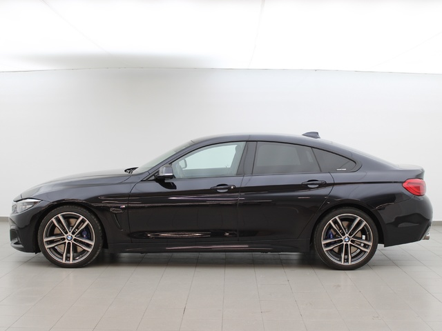 BMW Serie 4 430d Gran Coupe color Negro. Año 2017. 190KW(258CV). Diésel. En concesionario Augusta Aragon S.A. de Zaragoza