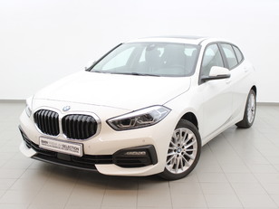 Fotos de BMW Serie 1 118d color Blanco. Año 2021. 110KW(150CV). Diésel. En concesionario Augusta Aragon S.A. de Zaragoza