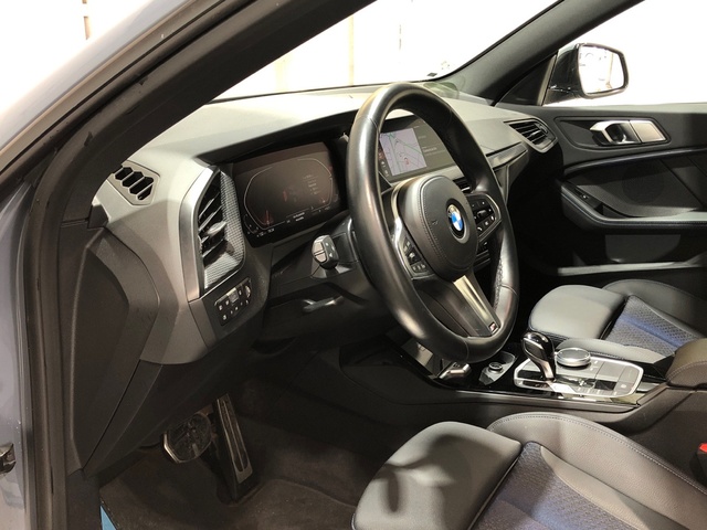 BMW Serie 2 218i Gran Coupe color Gris. Año 2022. 103KW(140CV). Gasolina. En concesionario Movilnorte El Plantio de Madrid
