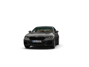 Fotos de BMW Serie 5 530e color Gris. Año 2022. 215KW(292CV). Híbrido Electro/Gasolina. En concesionario Momentum S.A. de Madrid