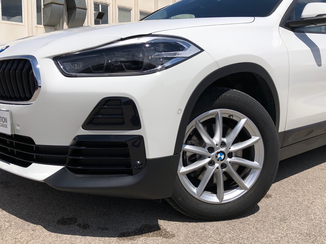 BMW X2 sDrive18d color Blanco. Año 2022. 110KW(150CV). Diésel. En concesionario Vehinter Getafe de Madrid