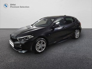 Fotos de BMW Serie 1 118d color Negro. Año 2023. 110KW(150CV). Diésel. En concesionario San Pablo Motor | Su Eminencia de Sevilla