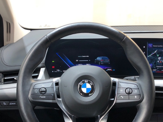 BMW Serie 2 218d Active Tourer color Gris. Año 2022. 110KW(150CV). Diésel. En concesionario Movilnorte El Plantio de Madrid