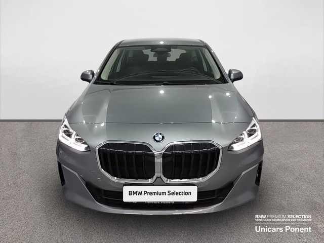 BMW Serie 2 218d Active Tourer color Gris. Año 2022. 110KW(150CV). Diésel. En concesionario Unicars Ponent de Lleida