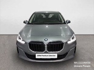 Fotos de BMW Serie 2 218d Active Tourer color Gris. Año 2022. 110KW(150CV). Diésel. En concesionario Unicars Ponent de Lleida