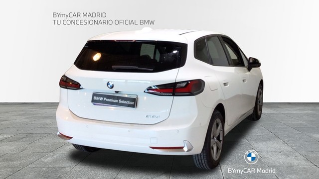 BMW Serie 2 218d Active Tourer color Blanco. Año 2022. 110KW(150CV). Diésel. En concesionario BYmyCAR Madrid - Alcalá de Madrid