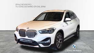 Fotos de BMW X1 xDrive25e color Blanco. Año 2022. 162KW(220CV). Híbrido Electro/Gasolina. En concesionario BYmyCAR Madrid - Alcalá de Madrid