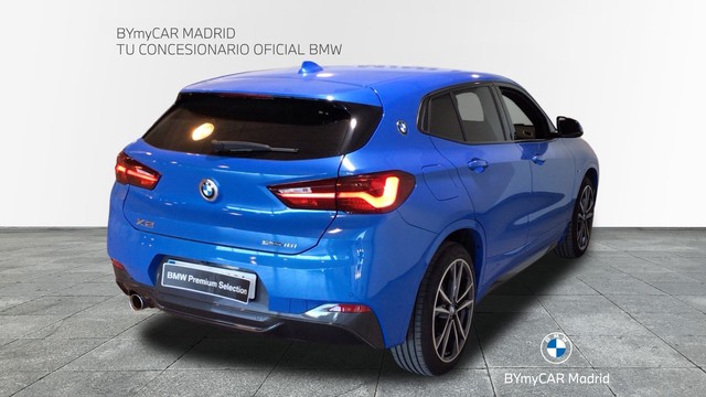 BMW X2 sDrive18i color Azul. Año 2022. 103KW(140CV). Gasolina. En concesionario BYmyCAR Madrid - Alcalá de Madrid