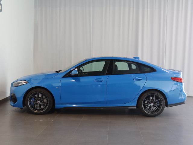 BMW Serie 2 220d Gran Coupe color Azul. Año 2022. 140KW(190CV). Diésel. En concesionario Pruna Motor, S.L de Barcelona