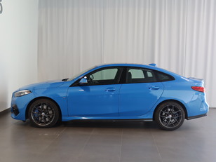 Fotos de BMW Serie 2 220d Gran Coupe color Azul. Año 2022. 140KW(190CV). Diésel. En concesionario Pruna Motor, S.L de Barcelona