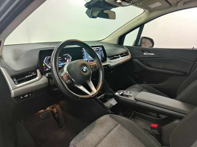 BMW Serie 2 218d Active Tourer color Gris. Año 2022. 110KW(150CV). Diésel. En concesionario Proa Premium Palma de Baleares