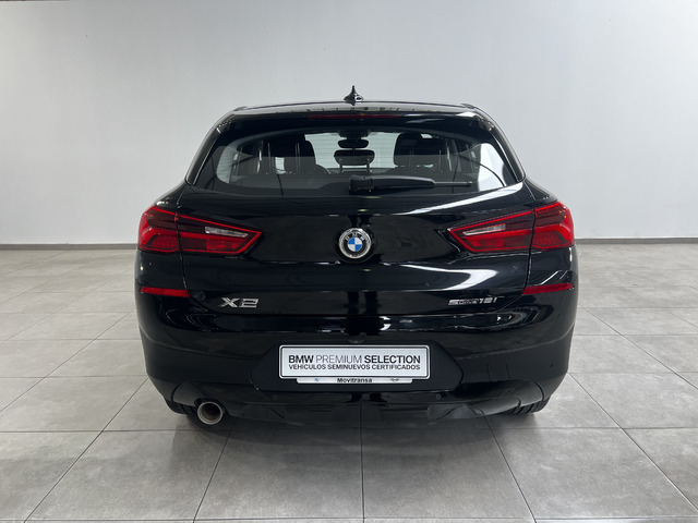 BMW X2 sDrive18i color Negro. Año 2018. 103KW(140CV). Gasolina. En concesionario Movitransa Cars Jerez de Cádiz