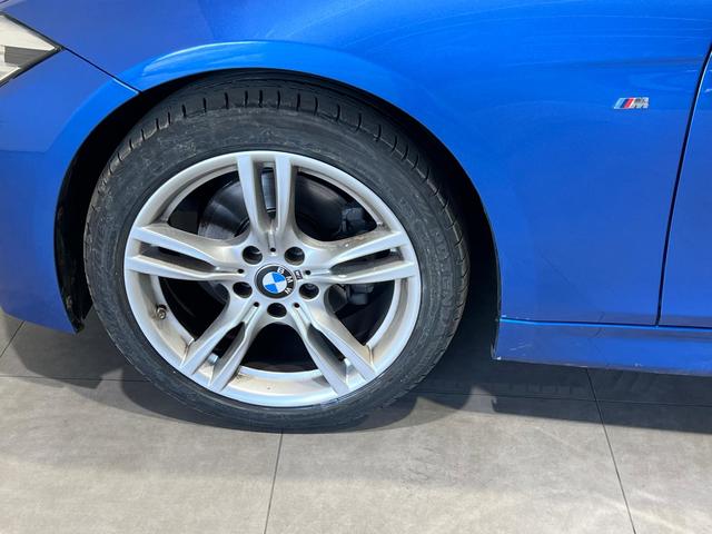 BMW Serie 3 320d color Azul. Año 2018. 140KW(190CV). Diésel. En concesionario MOTOR MUNICH S.A.U  - Terrassa de Barcelona