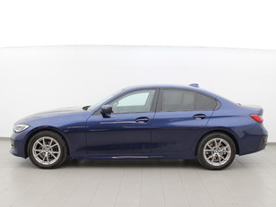 Fotos de BMW Serie 3 318d color Azul. Año 2019. 110KW(150CV). Diésel. En concesionario Augusta Aragon S.A. de Zaragoza