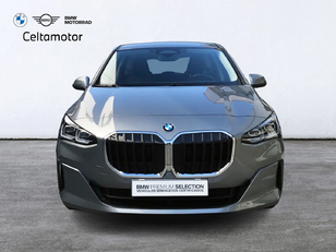 Fotos de BMW Serie 2 218d Active Tourer color Gris. Año 2022. 110KW(150CV). Diésel. En concesionario Celtamotor Vigo  de Pontevedra