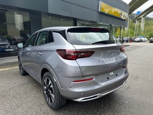 Opel Grandland 1.2T XHT Hybrid de segunda mano