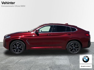 Fotos de BMW X4 xDrive20d color Rojo. Año 2023. 140KW(190CV). Diésel. En concesionario Vehinter Getafe de Madrid