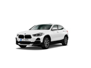 Fotos de BMW X2 sDrive18d color Blanco. Año 2021. 110KW(150CV). Diésel. En concesionario Novomóvil Oleiros de Coruña