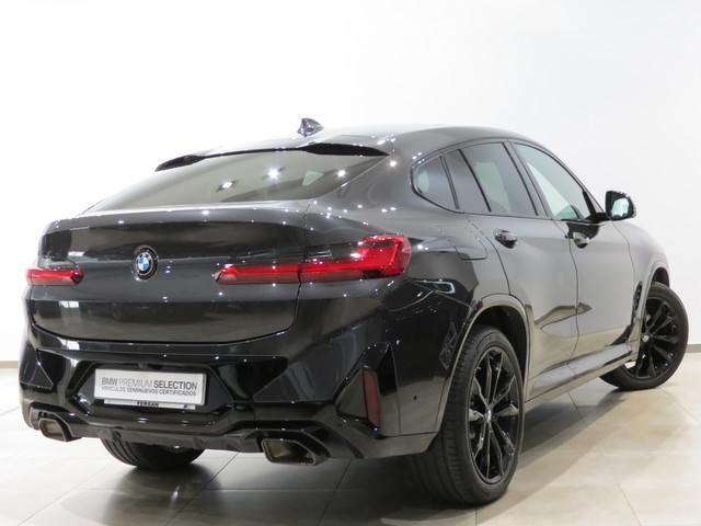 BMW X4 xDrive20d color Gris. Año 2023. 140KW(190CV). Diésel. En concesionario GANDIA Automoviles Fersan, S.A. de Valencia